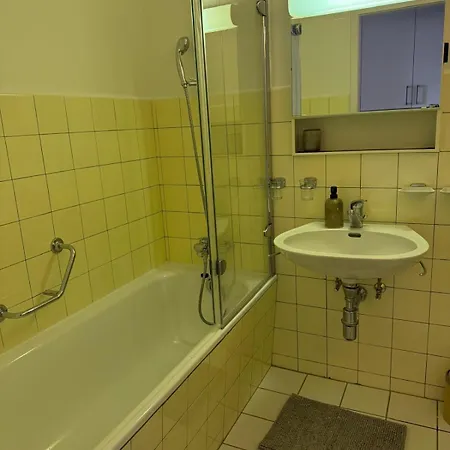 Avec Vue Alpes - Spa, Piscines & Parking Prive A L'hotel De L'etrier Апартаменты Кран-Монтана