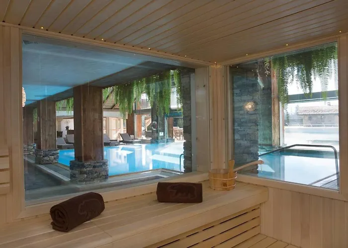 Vue Panoramique, Piscine, Spa, In-out & Golf A L'hotel De L'etrier A Crans-Montana