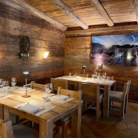 Vue Panoramique, Piscine, Spa, In-out & Golf A L'hotel De L'etrier A Apartamento