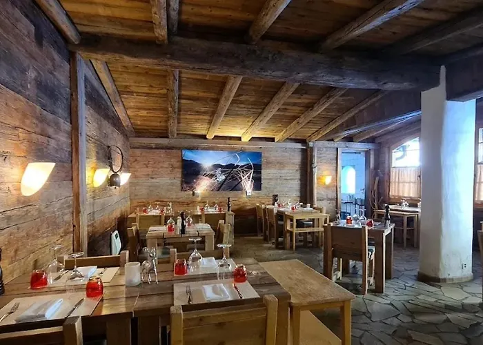 Apartamento Vue Panoramique, Piscine, Spa, In-out & Golf A L'hotel De L'etrier A Crans-Montana