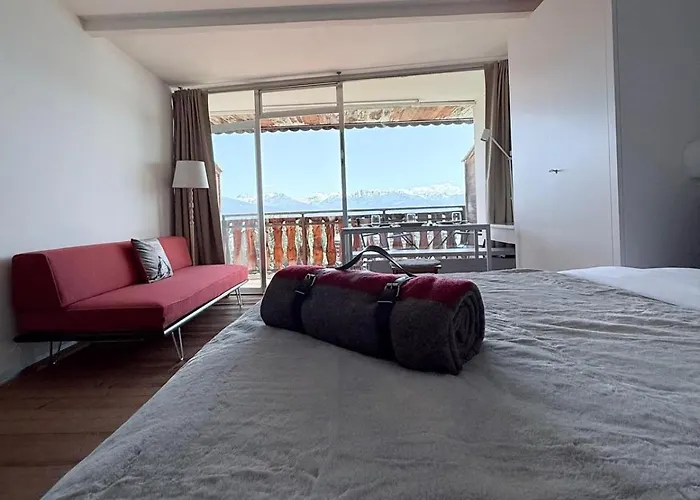 Vue Panoramique, Piscine, Spa, In-out & Golf A L'hotel De L'etrier A *