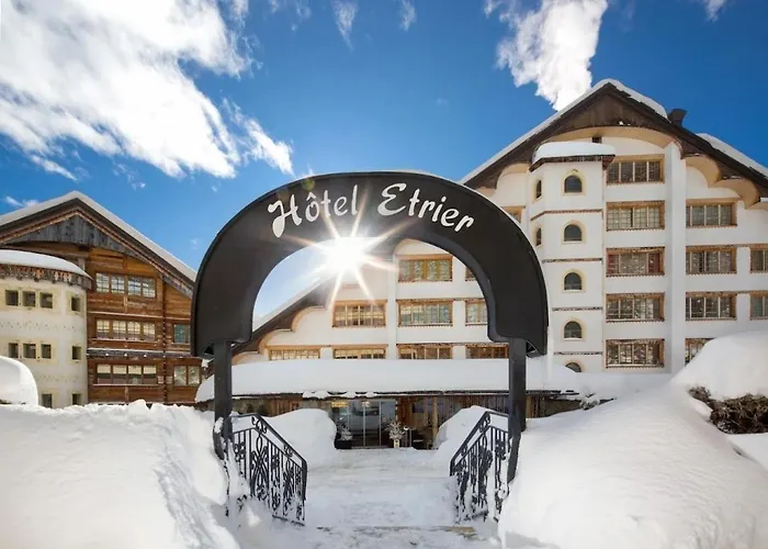 Vue Panoramique, Piscine, Spa, In-out & Golf A L'hotel De L'etrier A Apartmán *